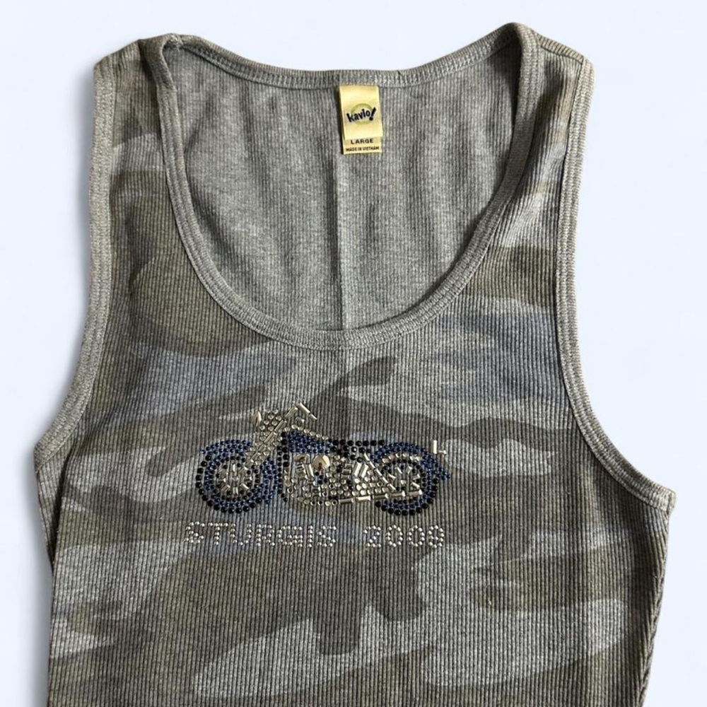 Kavio Ribbed Tank Top - Picture 2 of 5